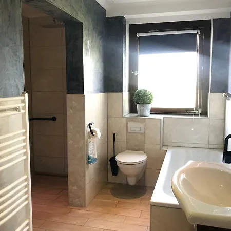 29 Haster Strasse